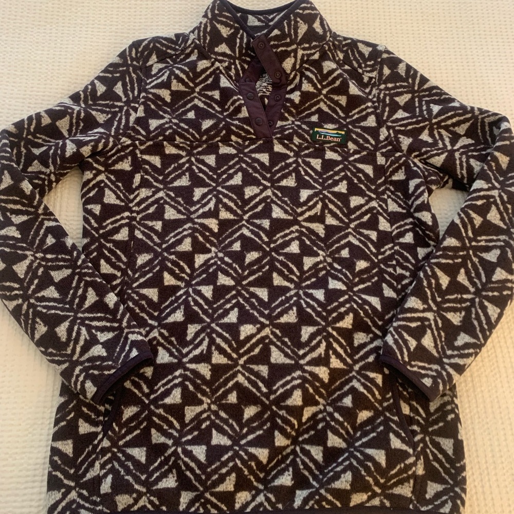 Women’s LL Bean Printed Fleece pullover size Medium